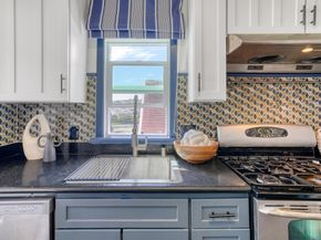 446 Nevada Street, San Francisco CA 94110
