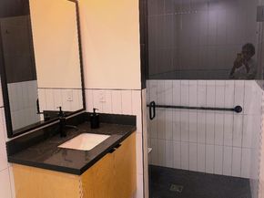 Undisclosed Address #ML82044670, Santa Cruz CA 95060