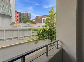 225 9th Avenue 105, San Mateo CA 94401