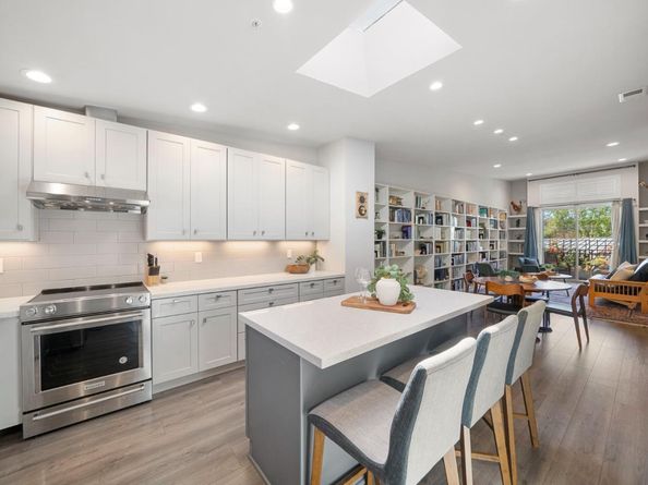 101 Jewell Street 8, Santa Cruz CA 95060