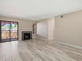 1391 Monument Boulevard 10, Concord CA 94520