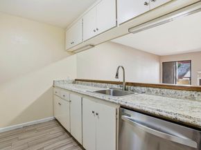 1391 Monument Boulevard 10, Concord CA 94520