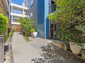 1121 40th Street 1301, Emeryville CA 94608