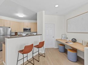 1121 40th Street 1301, Emeryville CA 94608
