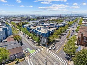 1121 40th Street 1301, Emeryville CA 94608