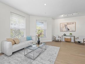 1121 40th Street 1301, Emeryville CA 94608