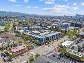 1121 40th Street 1301, Emeryville CA 94608