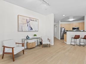 1121 40th Street 1301, Emeryville CA 94608