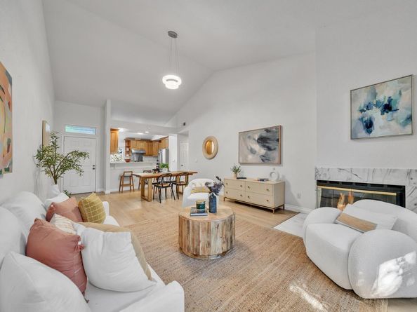 1654 Parkview Green Circle, San Jose CA 95131