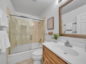 1654 Parkview Green Circle, San Jose CA 95131