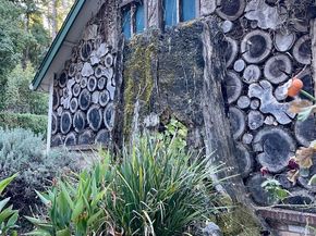 Undisclosed Address #ML82041404, Santa Cruz CA 95060