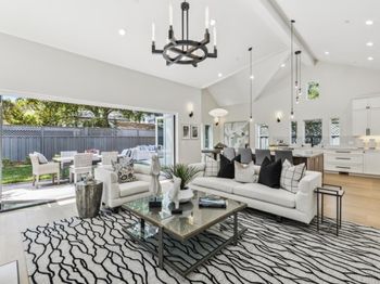 1218 Middlefield Road