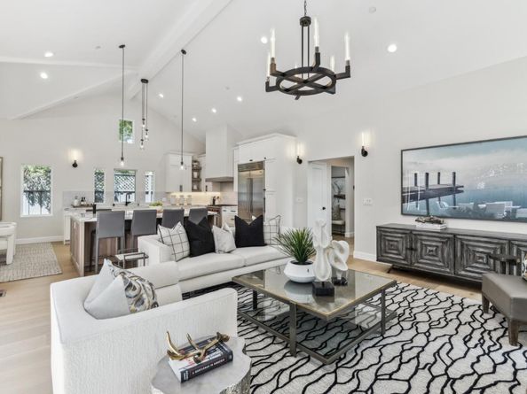 1218 Middlefield Road, Palo Alto CA 94301