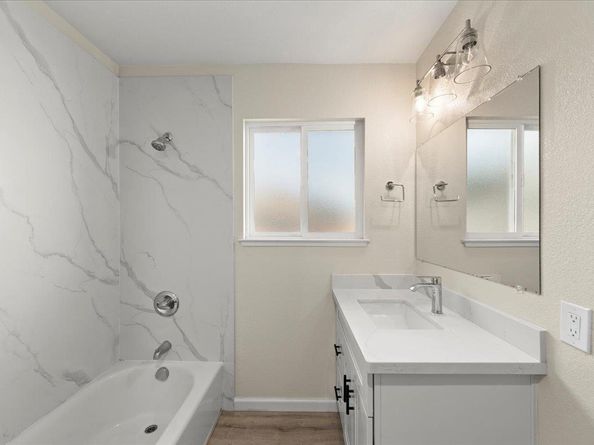 1364 Saratoga Avenue, San Jose CA 95129