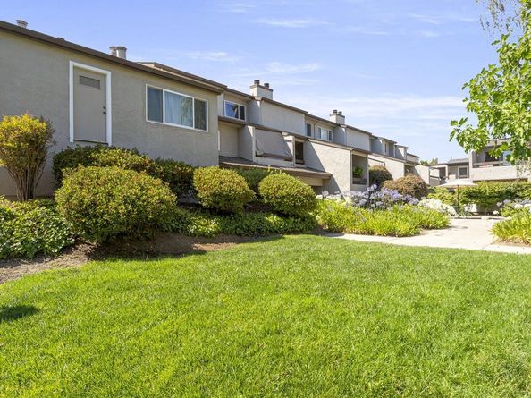 2201 The Alameda 22, Santa Clara CA 95050
