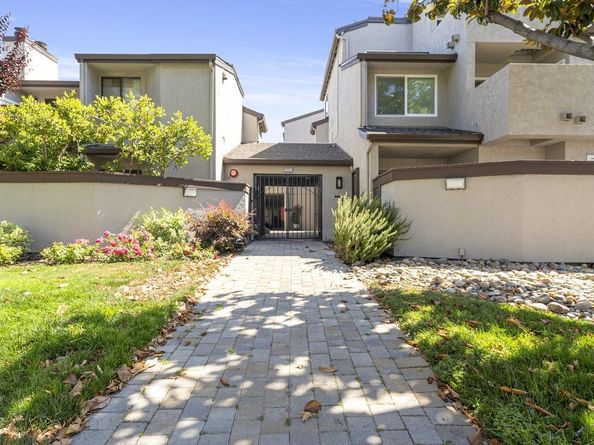2201 The Alameda 22, Santa Clara CA 95050