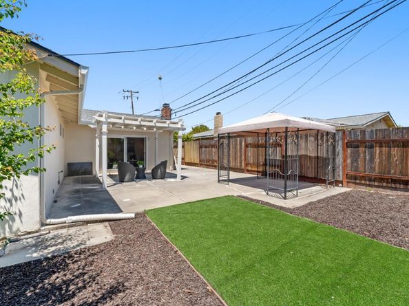 5806 Blossom Avenue, San Jose CA 95123