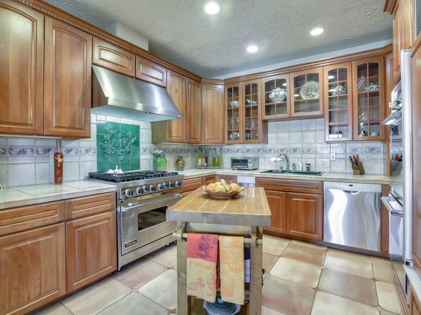725 Correas Street, Half Moon Bay CA 94019