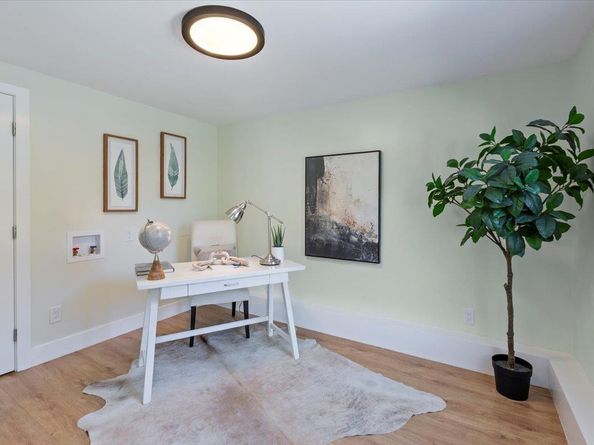1555 Alma Street, Palo Alto CA 94301