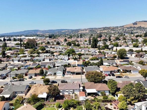 455 Lloyd Avenue, San Leandro CA 94578