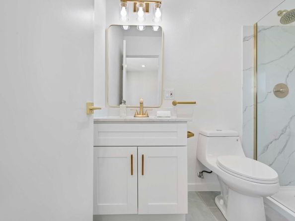455 Lloyd Avenue, San Leandro CA 94578