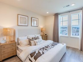 817 Galt Terrace 4, Sunnyvale CA 94085