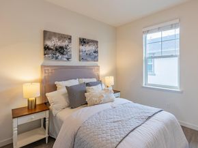 817 Galt Terrace 4, Sunnyvale CA 94085