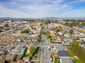 240 N Humboldt Street, San Mateo CA 94401