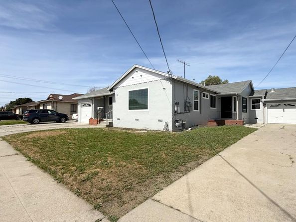 1367 Hubbard Avenue, San Leandro CA 94579