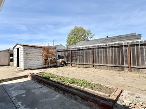 1367 Hubbard Avenue, San Leandro CA 94579