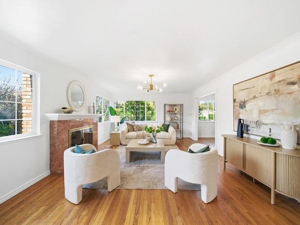 225 W Meadow Drive, Palo Alto CA 94306