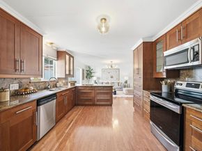 225 W Meadow Drive, Palo Alto CA 94306