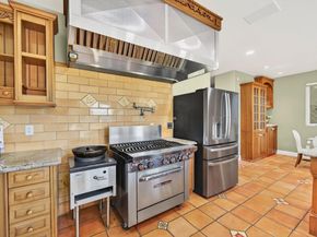 1043 Locust Street, San Jose CA 95110