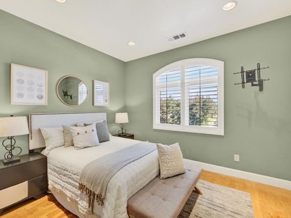 1043 Locust Street, San Jose CA 95110