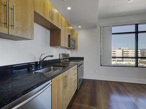 88 E San Fernando 905, San Jose CA 95113