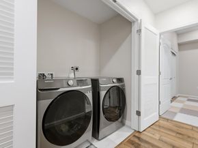 382 Llano De Los Robles Avenue 3, San Jose CA 95136