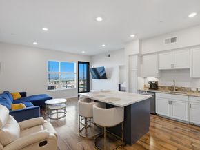 382 Llano De Los Robles Avenue 3, San Jose CA 95136