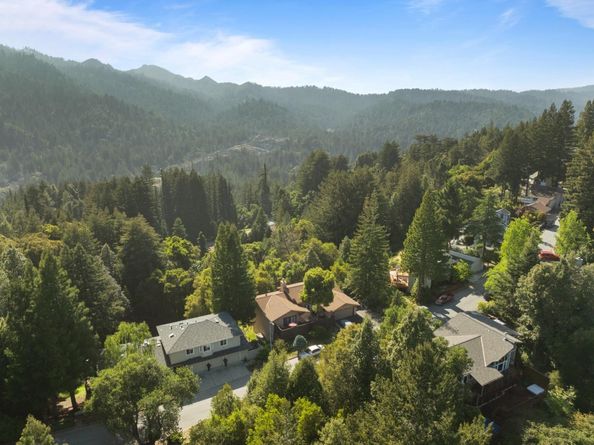 267 Crows Nest Drive, Boulder Creek CA 95006