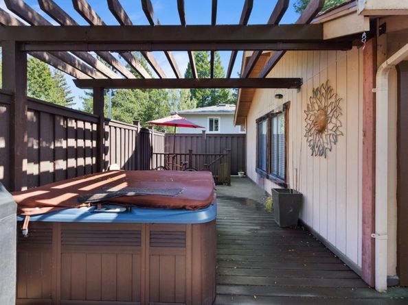 267 Crows Nest Drive, Boulder Creek CA 95006