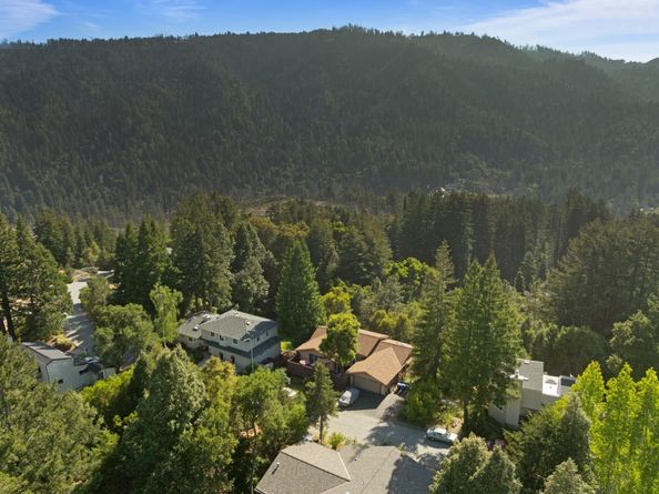 267 Crows Nest Drive, Boulder Creek CA 95006