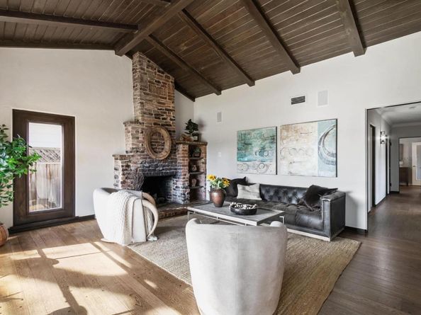 2084 Saint Francis Way, San Carlos CA 94070