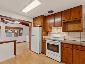 1516 Valdez Way, Pacifica CA 94044