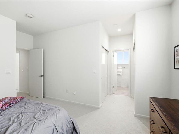 608 Arcadia Terrace 201, Sunnyvale CA 94085