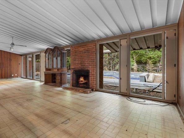 13741 Quito Road, Saratoga CA 95070