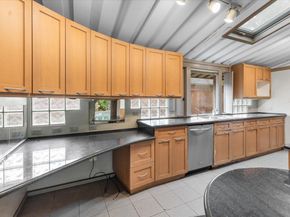 13741 Quito Road, Saratoga CA 95070