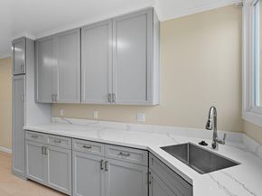 5924 Fulton Street, San Francisco CA 94121