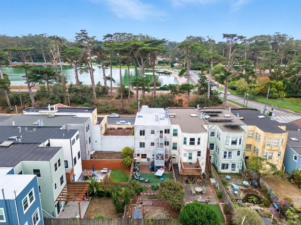5924 Fulton Street, San Francisco CA 94121