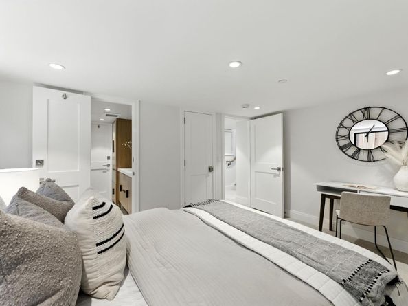 757 Homer Avenue, Palo Alto CA 94301