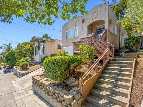 3121 Monticello Avenue, Oakland CA 94619