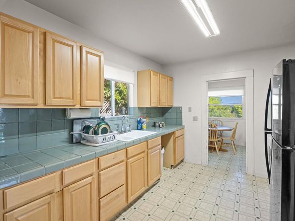 3121 Monticello Avenue, Oakland CA 94619